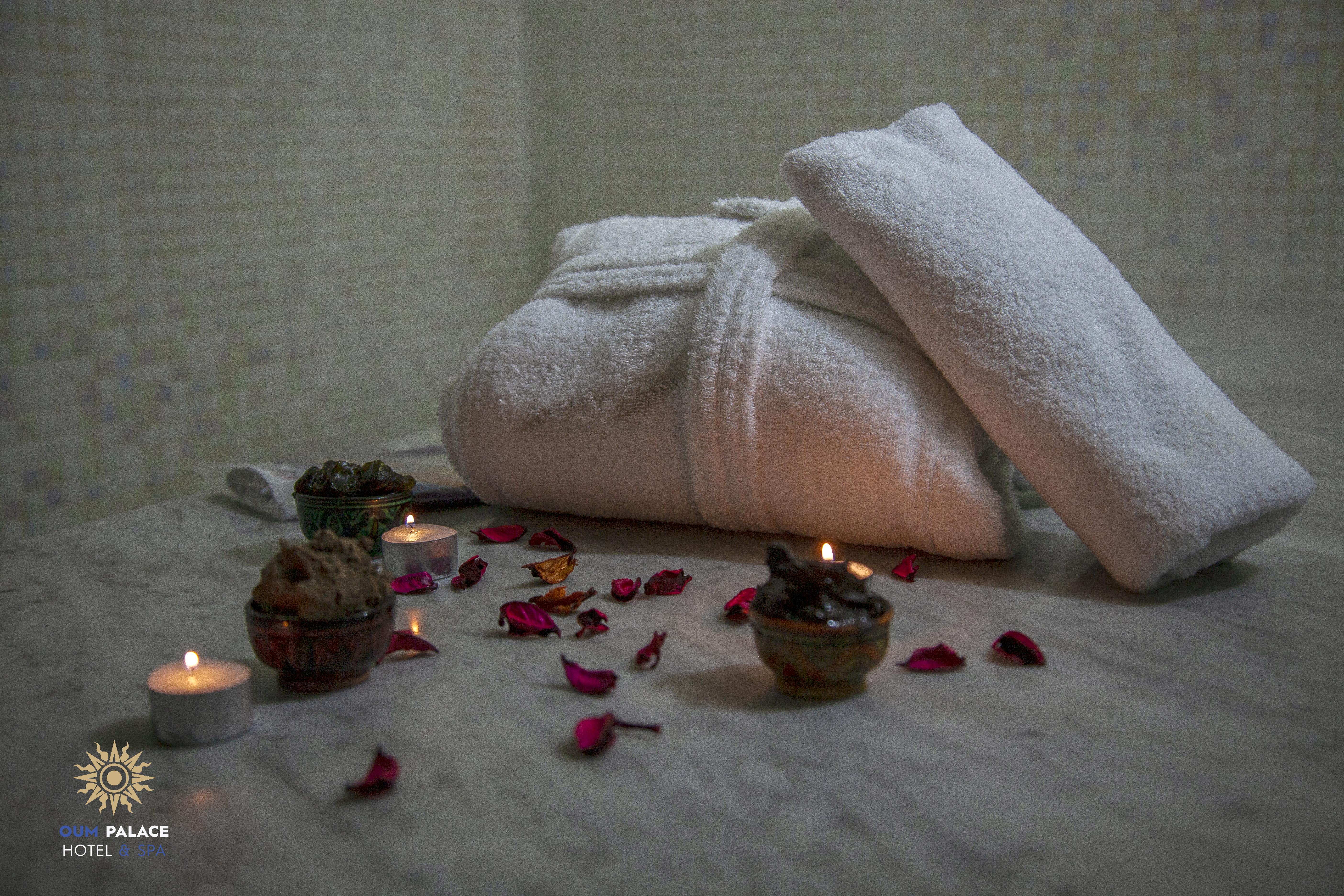 Oum Palace Hotel & Spa คาซาบลังกา ภายนอก รูปภาพ