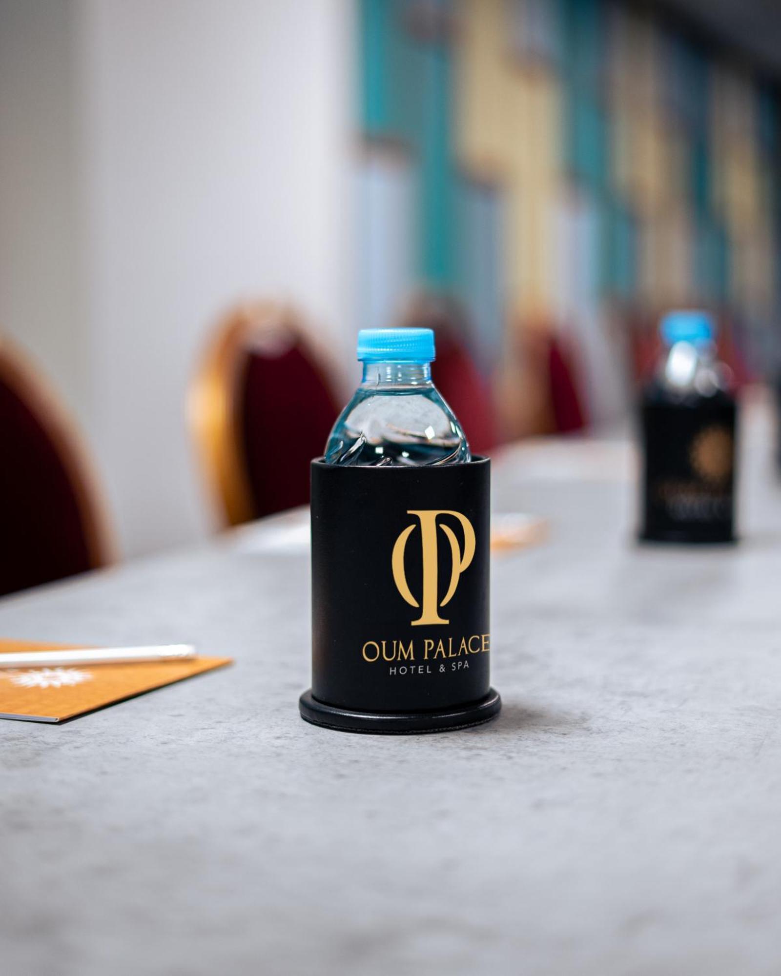 Oum Palace Hotel & Spa คาซาบลังกา ภายนอก รูปภาพ