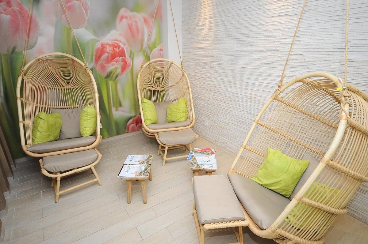 Oum Palace Hotel & Spa คาซาบลังกา ภายนอก รูปภาพ